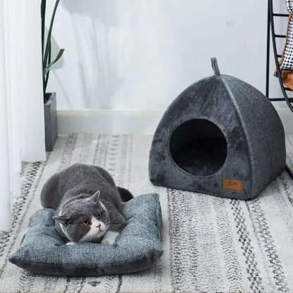 Warm Triangle Cat Nest Velvet Closed Bed