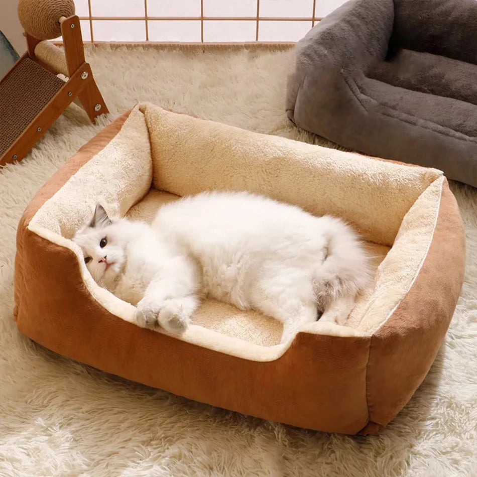 Plush Bed for Cats and Dogs